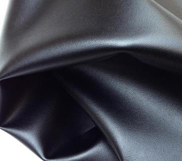 皮革服裝出現(xiàn)油霜與鹽霜如何處理？