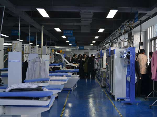 潔希亞干洗店例如如何，開一家干洗店利潤高嗎