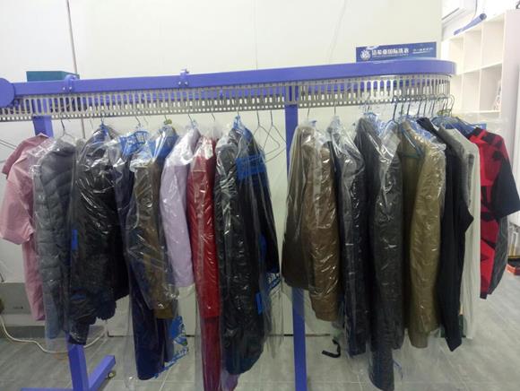 服裝干洗技術(shù)在哪里可以學(xué)到? 服裝干洗技術(shù)在哪里可以學(xué)到?