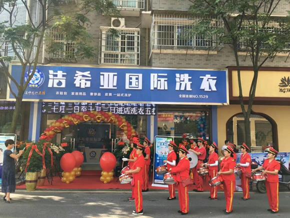 干洗設(shè)備哪家好?怎樣買到質(zhì)量好的干洗機 干洗設(shè)備哪家好?怎樣買到質(zhì)量好的干洗機