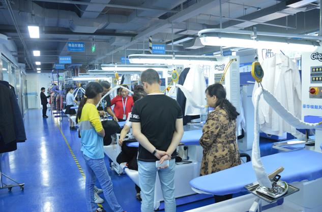 干洗店加盟有什么投資優(yōu)勢(shì)?潔希亞品牌評(píng)價(jià)頗高 干洗店加盟有什么投資優(yōu)勢(shì)?潔希亞品牌評(píng)價(jià)頗高