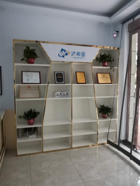 開干洗店加盟哪個(gè)好 潔希亞用心以對(duì)加盟商